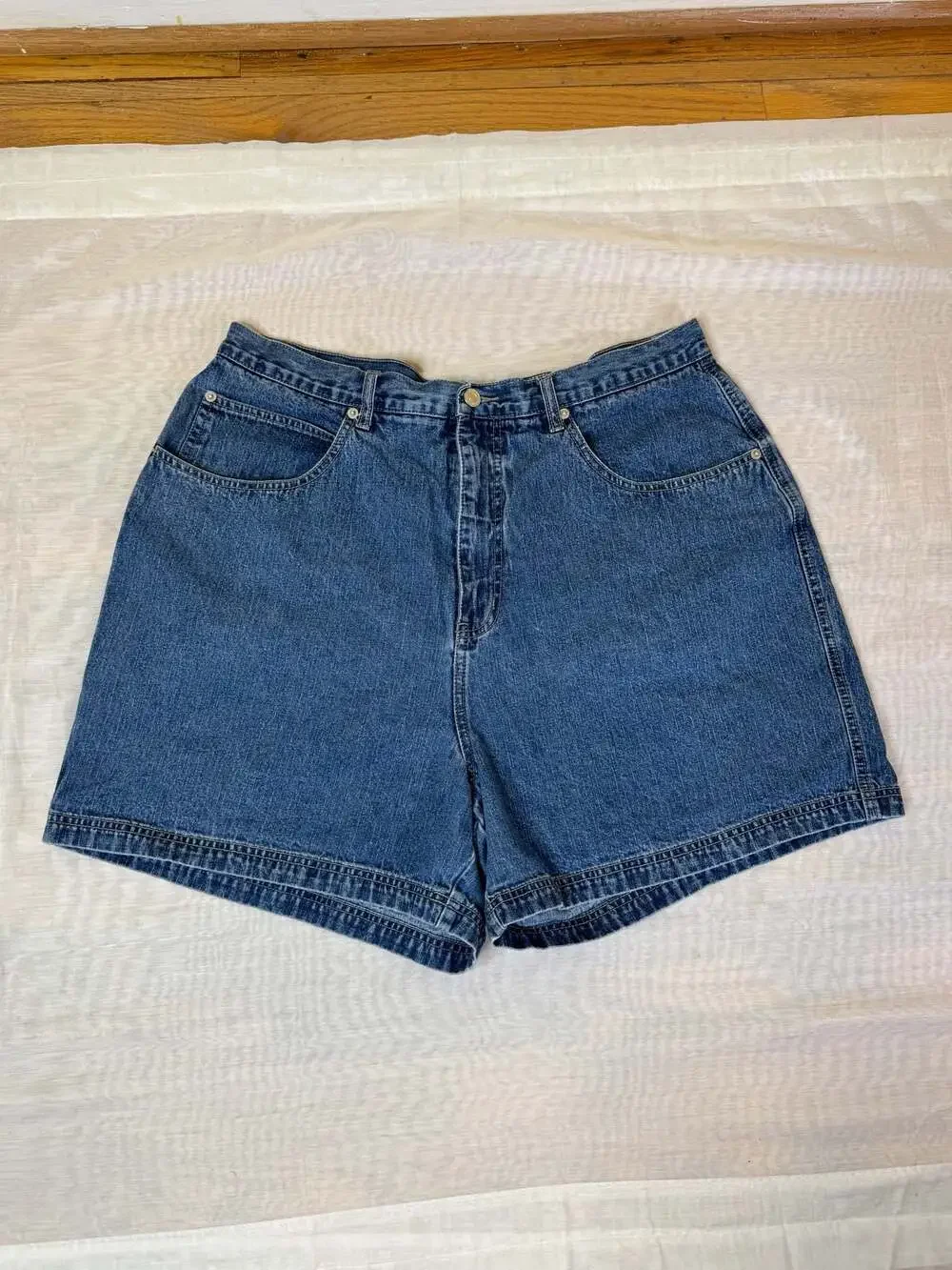Xhilaration Denim Carpenter Shorts Women's 20W Blue High Rise Utility